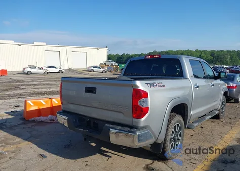2014 Toyota Tundra Limited 5.7L V8 z USA, uszkodzony, nr VIN 5TFFY5F19EX172588